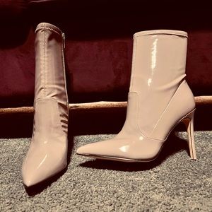 Nine West Women's Jody3 Ankle Boot. Pink Mauve Size 8M NWT